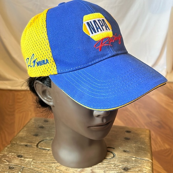 NASCAR Racing Hat Team NAPA Chase Elliott Team signatures - Picture 1 of 7